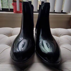 Black shiny vinyl rain boots